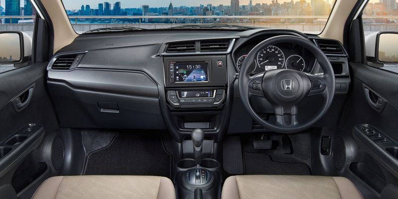 Interior Honda Mobilio